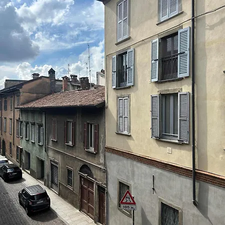 Appartement La Terrazza Sulla Citta - Immobili E Soluzioni Rent *